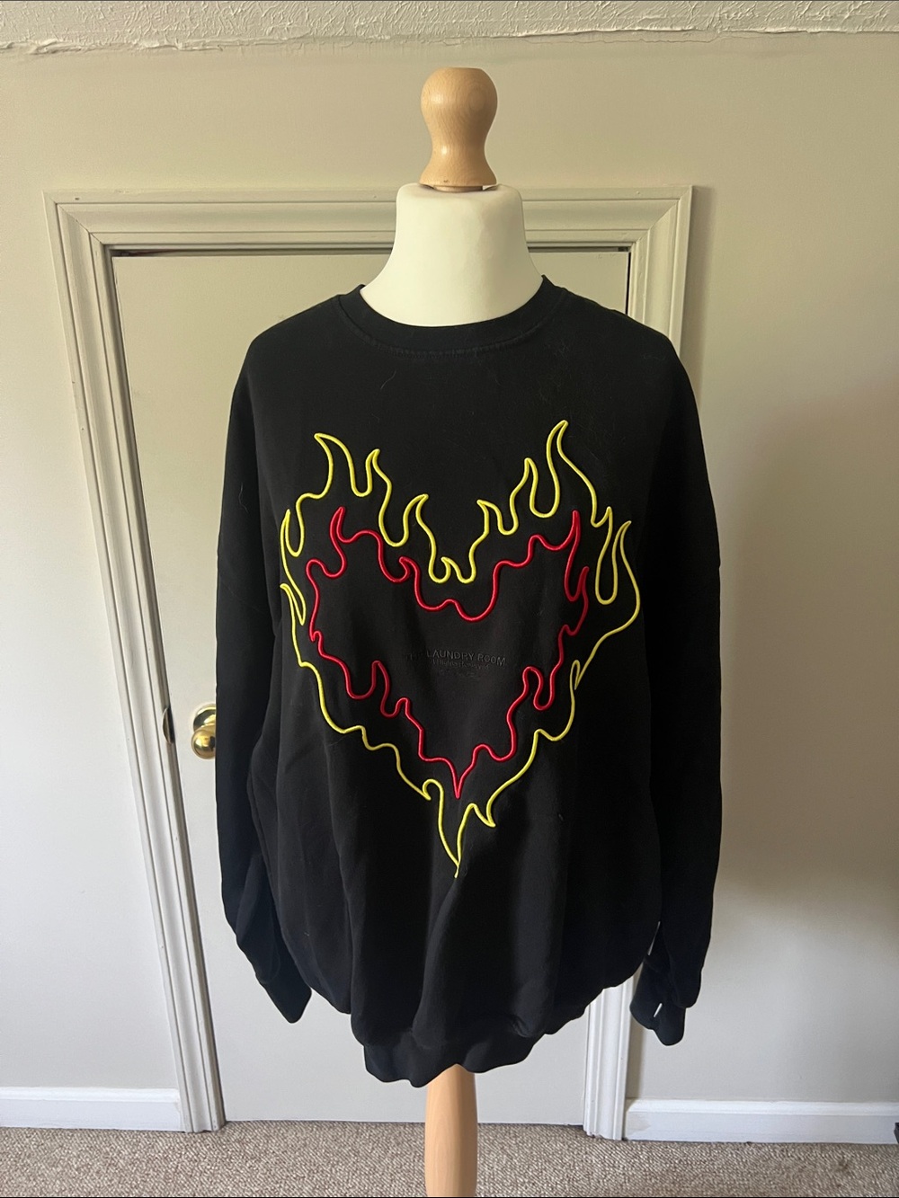 Black Womens Flame Heart Crewneck Sweater